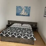 In With Balcony, Air Conditioning, Wifi, Washing Machine 3590-1 *