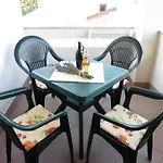 In With Balcony, Air Conditioning, Wifi, Washing Machine 3590-1 Apartman *