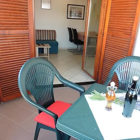 In With Balcony, Air Conditioning, Wifi, Washing Machine 3590-1 Apartment Punat