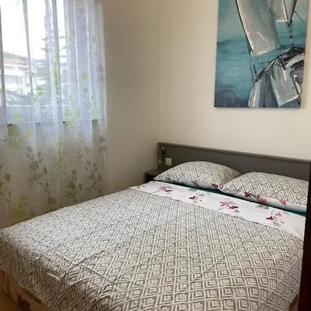 In With Balcony, Air Conditioning, Wifi, Washing Machine 3590-1