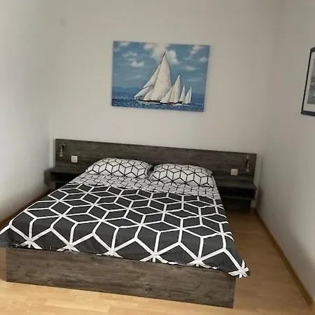 In With Balcony, Air Conditioning, Wifi, Washing Machine 3590-1 *
