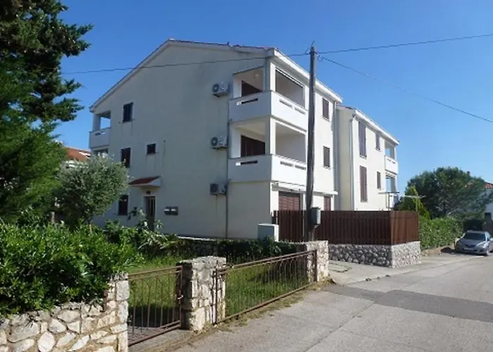 Apartman In With Balcony, Air Conditioning, Wifi, Washing Machine 3590-1 *